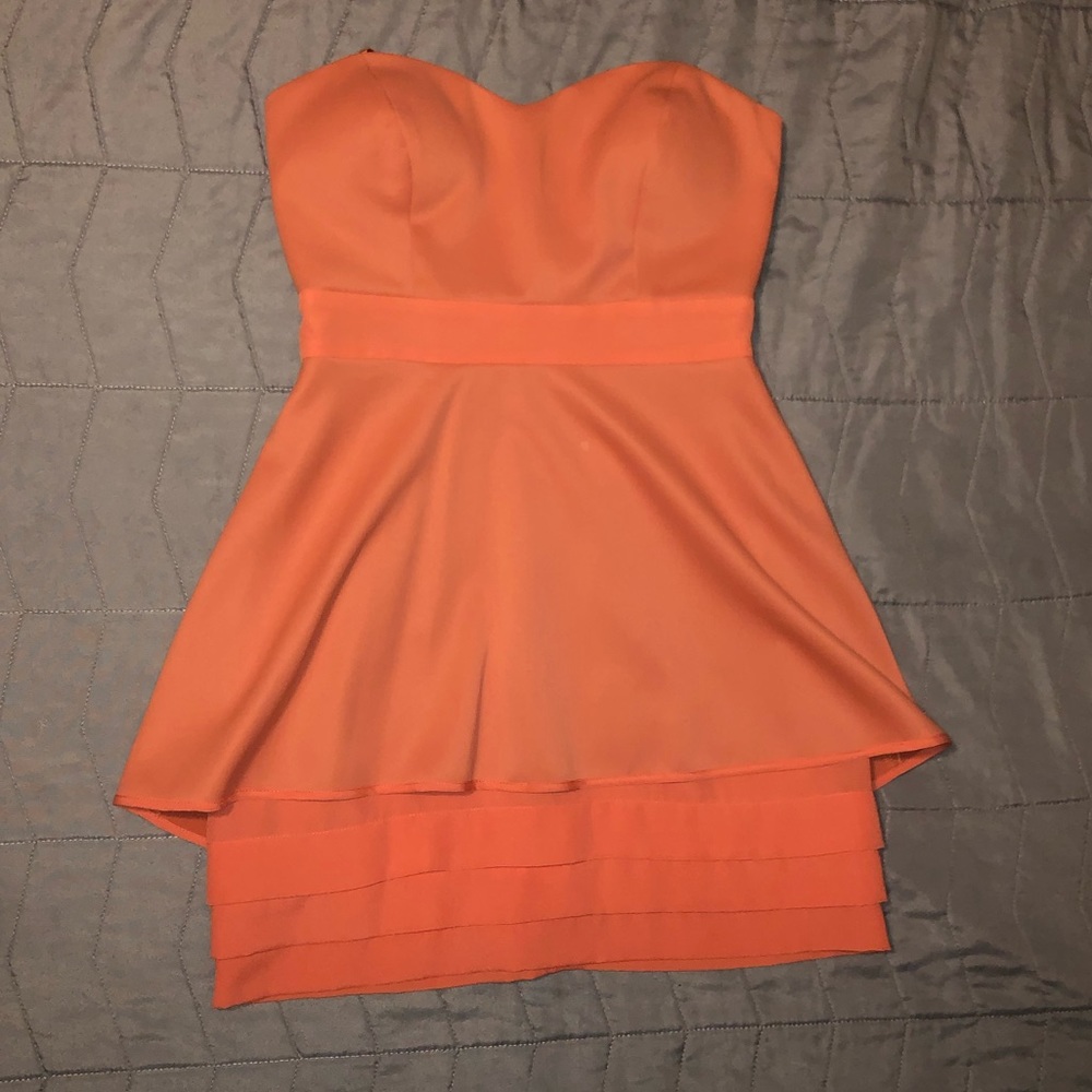 BCBG Persimmon strapless Sweetheart Peplum dress